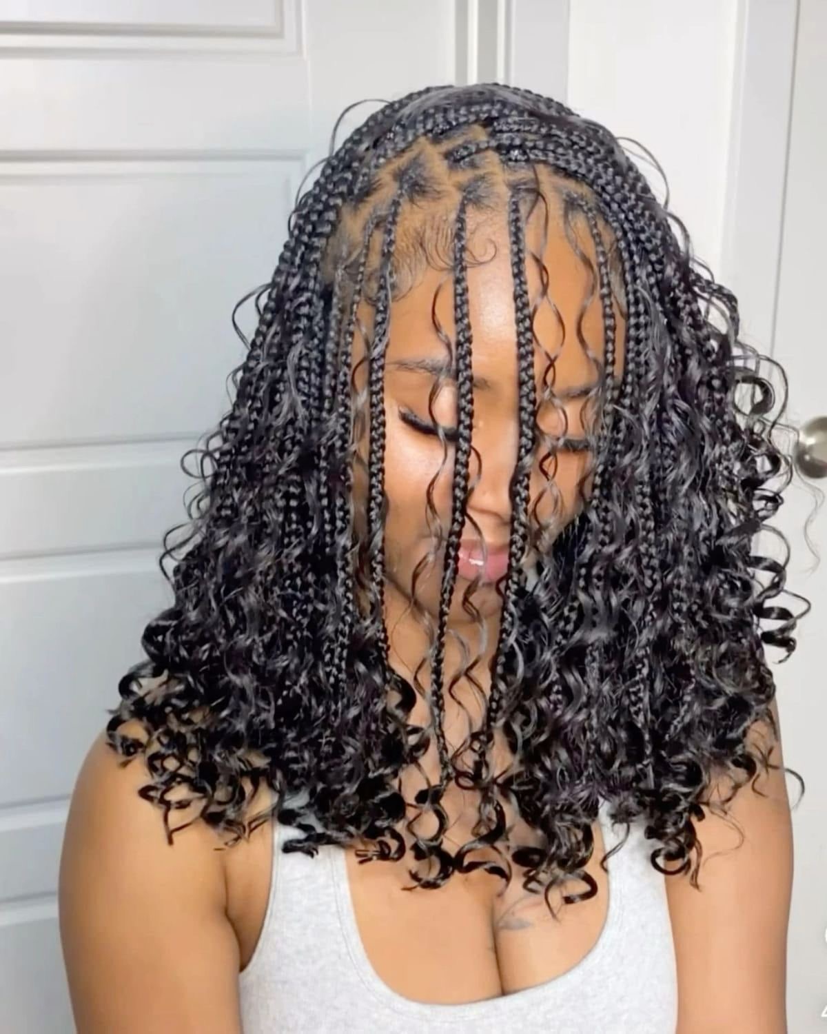 Boho knotless braids with mixed textures