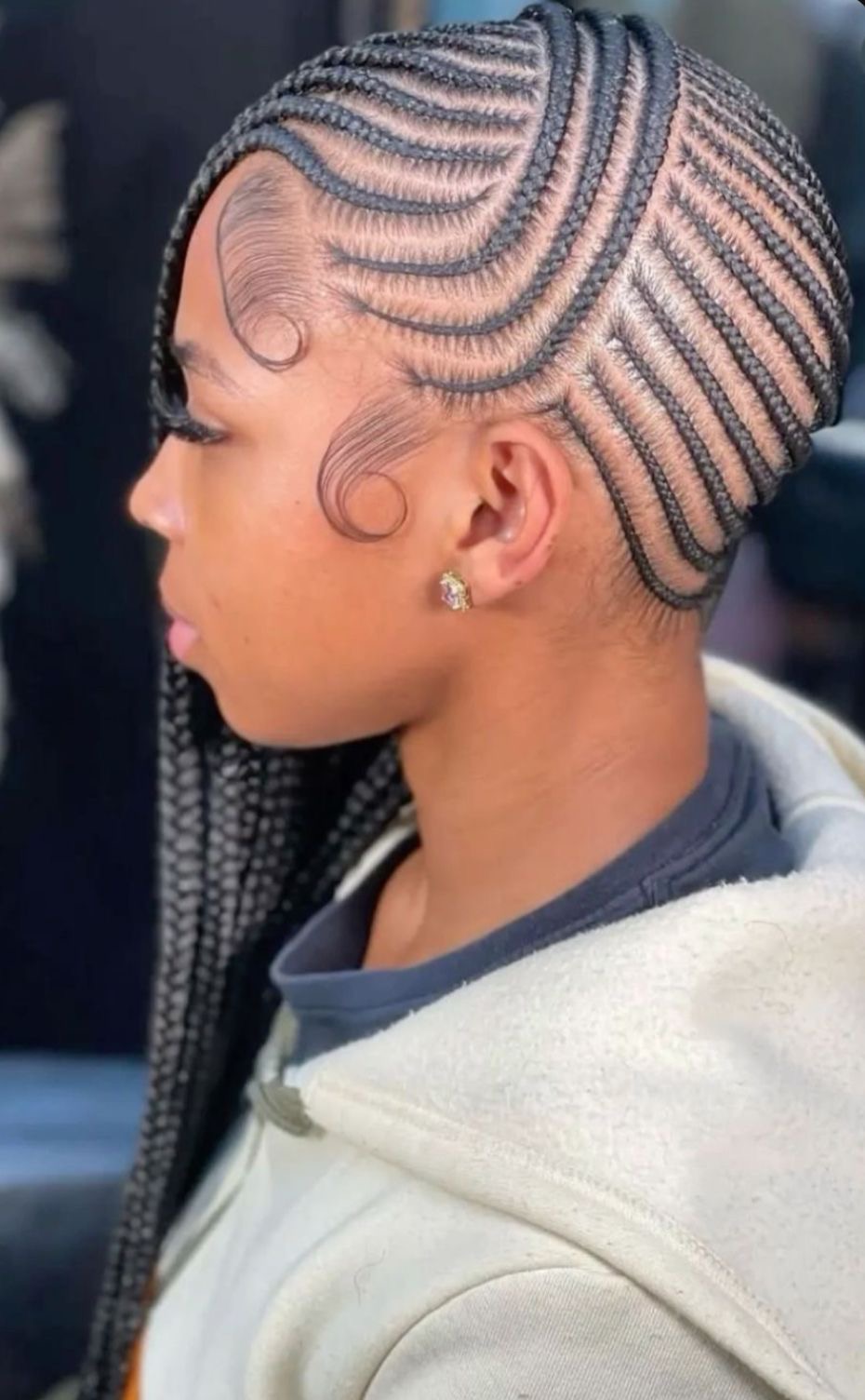 Feed-in cornrows with styled edges
